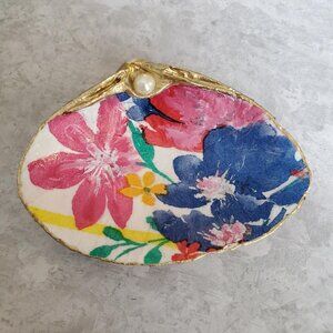 Decoupage & Hand Painted Shell Art Floral Gold Trim Trinket Dish Pretty